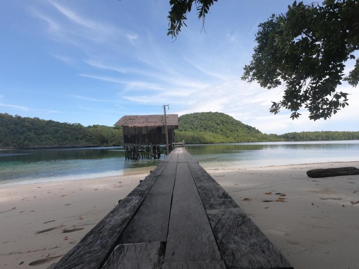 Meos Ambower Raja Ampat Séjour chez l'habitant